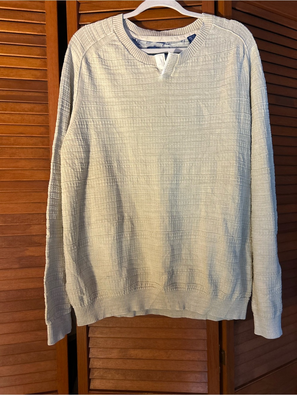 Tommy Bahama Men’s Textured Crewneck Sweater